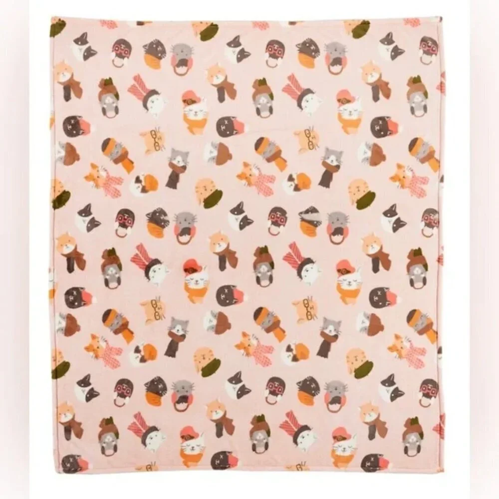 Cat Lover Blanket Soft Plush Throw 5' x 6 ft The Big One New Kitty Faces